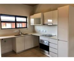 2 Bedroom, 2 Bathroom Apartment/Flat To Rent In Melrose