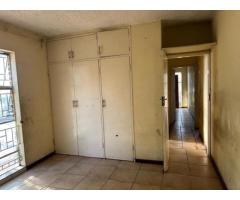 2-BED SIMPLEX 1st FLOOR in PRETORIA WEST