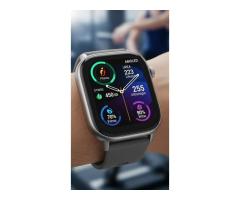 .Ultra-clear 2.1" Mega AMOLED screen