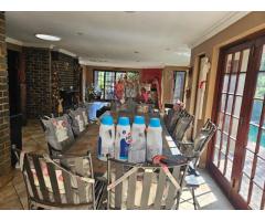 3-BED DWELLING + 3 X FLATS WITH EN-SUITE BATHROOMS at BEDFORDVIEW, GAUTENG - [For Sale] [Insolvent E