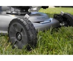 Garden services - supervised team at all times - EL