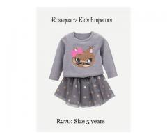 Kids clothing