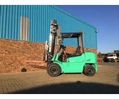 Mitsubishi Ninja 2.5 Ton Diesel forklift for sale