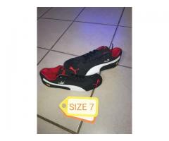 VERY NICE PUMA SHOES FOR SALE