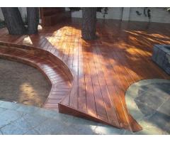 Kitchen units and solid wooden floors