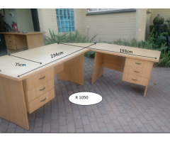 Office Desks