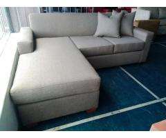 L-shaped couches with interchangeable daybed