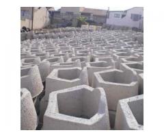 Retaining Blocks