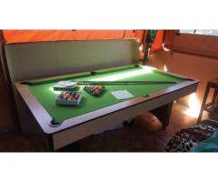 Pool table