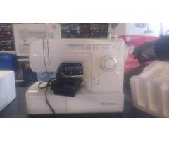 Empisal 120A Dressmaker / 889 Expression
