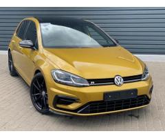 VOLKSWAGEN golf R