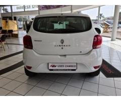 RENAULT SANDERO
