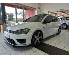 VW GOLF VII R