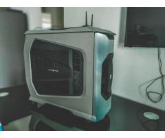 Full Featured Gaming Computer with Monitor, Audio and Peripherals