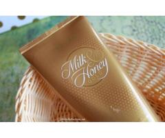 MILK AND HONEY SUGAR SCRUB