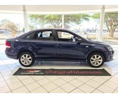 VW POLO AUTO