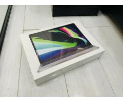 Apple MacBook Pro 13-Inch