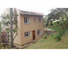 Well maintained 3 bedroom Duplex in Bluff