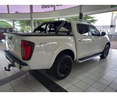 NISSAN NAVARA 4X4