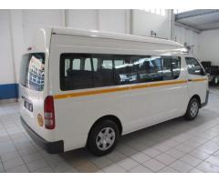 TOYOTA QUANTUM 2.5D4D SESIFIKIRE