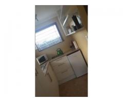 Cosy Garden Cottage available near Fishhoek