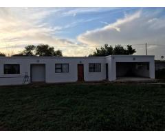 House for sale in Hartbeesfontein
