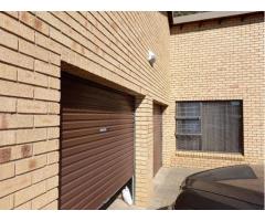 2 Bedroom Townhouse to rent in Royldene