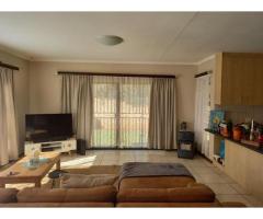 2 Bedroom Townhouse to rent in Royldene
