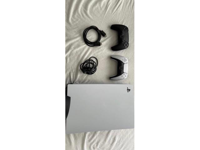 SONY PLAYSTATION 5 DISC EDITION 825GB - 1/4