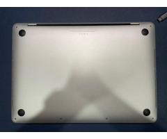 MacBook Pro 13 inch 2019