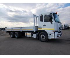 2014 UD 26-410 QUON dropside for sale
