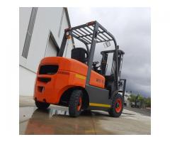 Forklift- The BTX 2,5 TON Diesel WORKHORSE