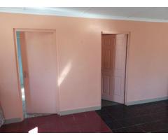 Outbuilding to let Chatsworth Durban